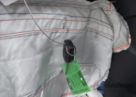 2014 Ford Focus Se из США, поврежденный, VIN 1FADP3K27EL304838